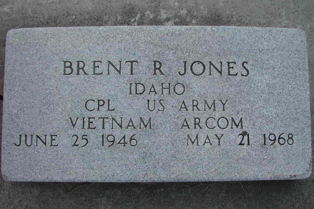 American War Grave Victor Cemetery