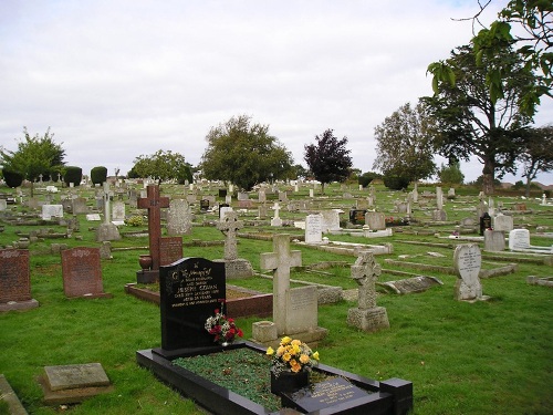 Commonwealth War Graves Shanklin Cemetery #1