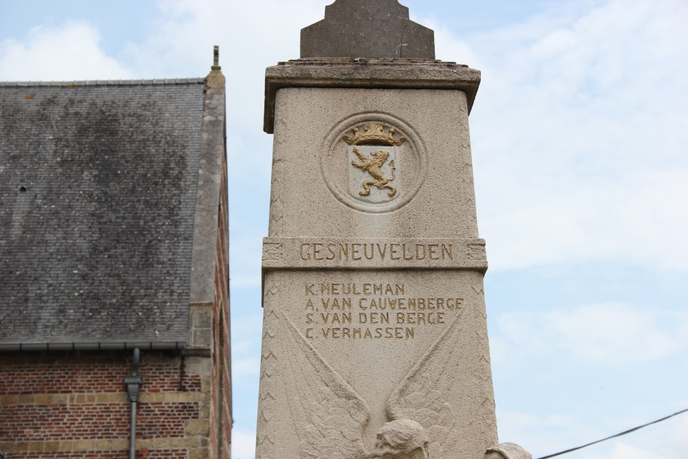 Oorlogsmonument Oombergen #2