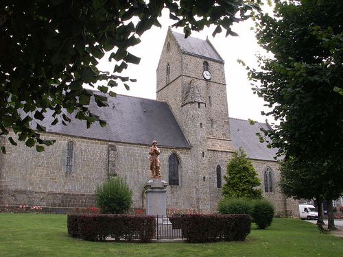 Oorlogsmonument Magny-le-Désert #1