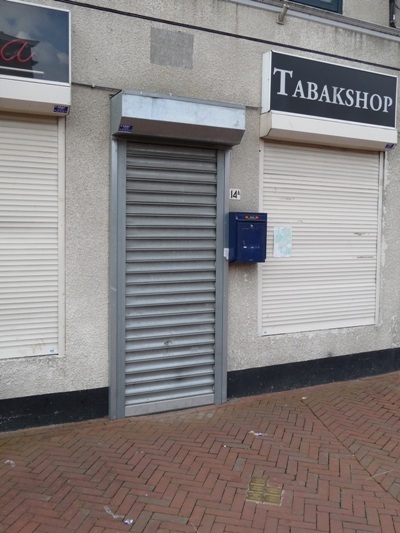 Stolpersteine & Plaquette Voorstraat 14A