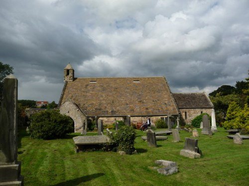 Oorlogsgraf van het Gemenebest St. Fillan Old Churchyard