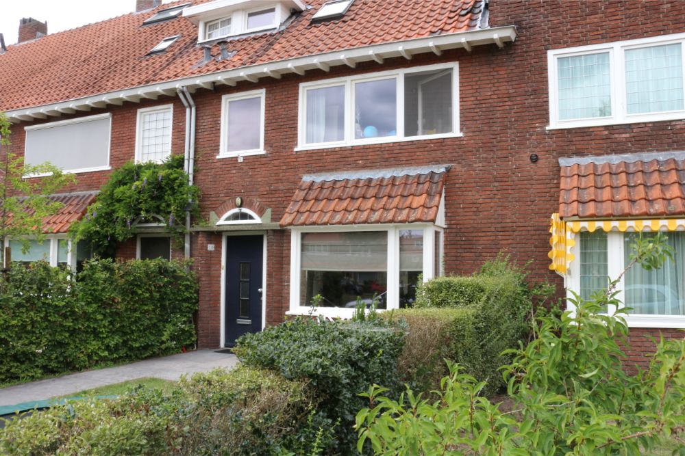 Memorial Stone Van de Pollstraat 50 #3