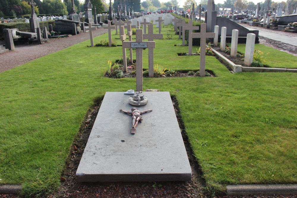 Franse & Commonwealth Oorlogsgraven Mazingarbe