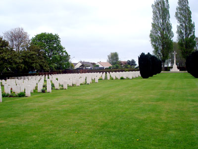 Commonwealth War Cemetery La Delivrande #2