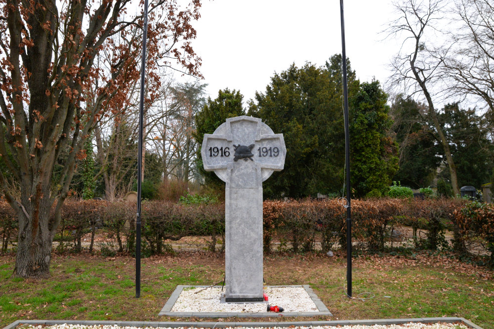 Romanian War Graves Mannheim #1