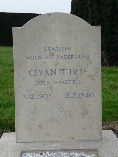 Nederlandse Oorlogsgraven Heinenoord #2