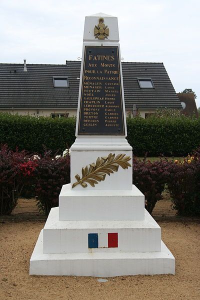 Oorlogsmonument Fatines #1