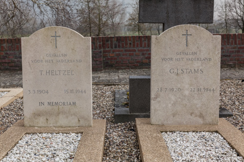 Nederlandse Oorlogsgraven Beegden #1