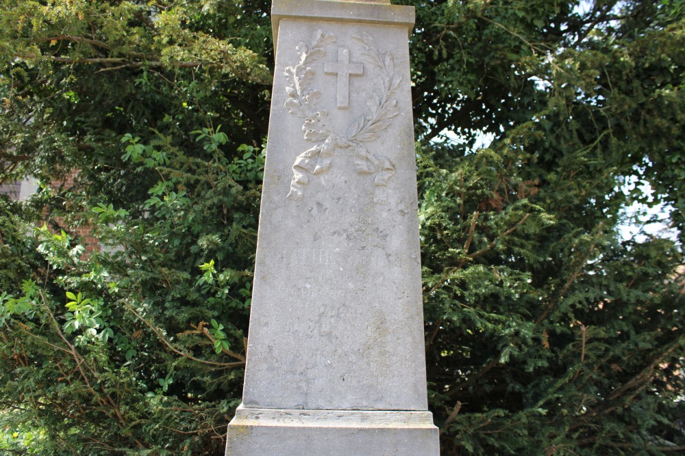 War Memorial Leers-et-Fosteau #3