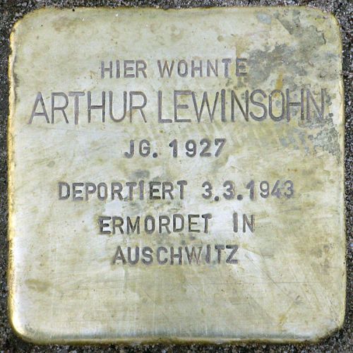 Stolpersteine Konrad-Wolf-Straße 41