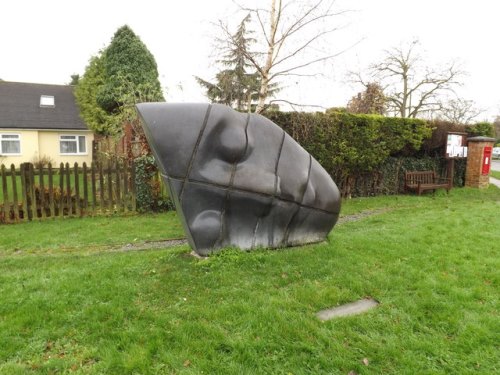 Comberton Resting Head Sculpture #1