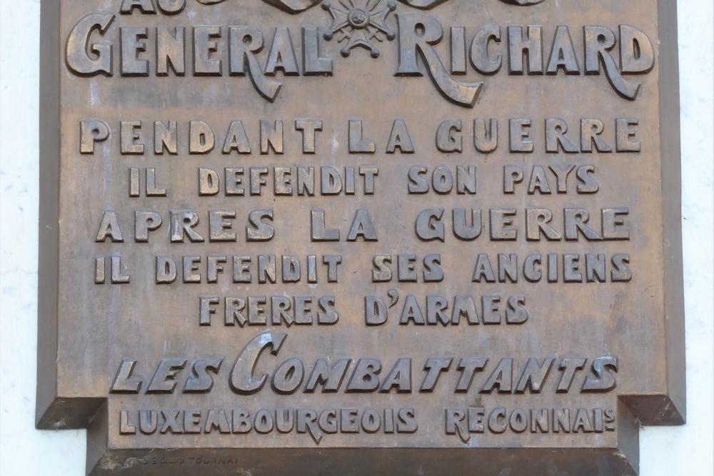 Gedenkteken Franse Generaal Richard	 #5