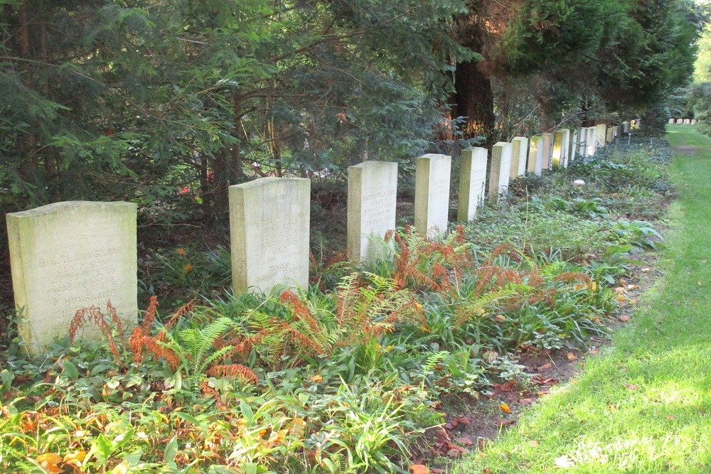 Dutch War Graves General Cemetery Kranenburg Zwolle #2