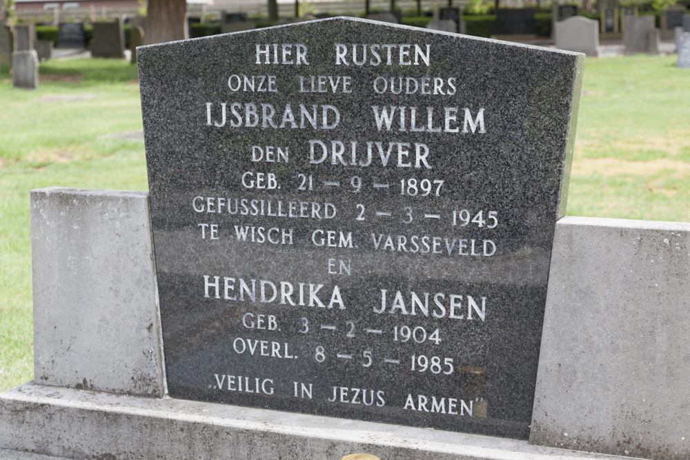 Dutch War Graves Generalal Cemetery Vriezenveen #3