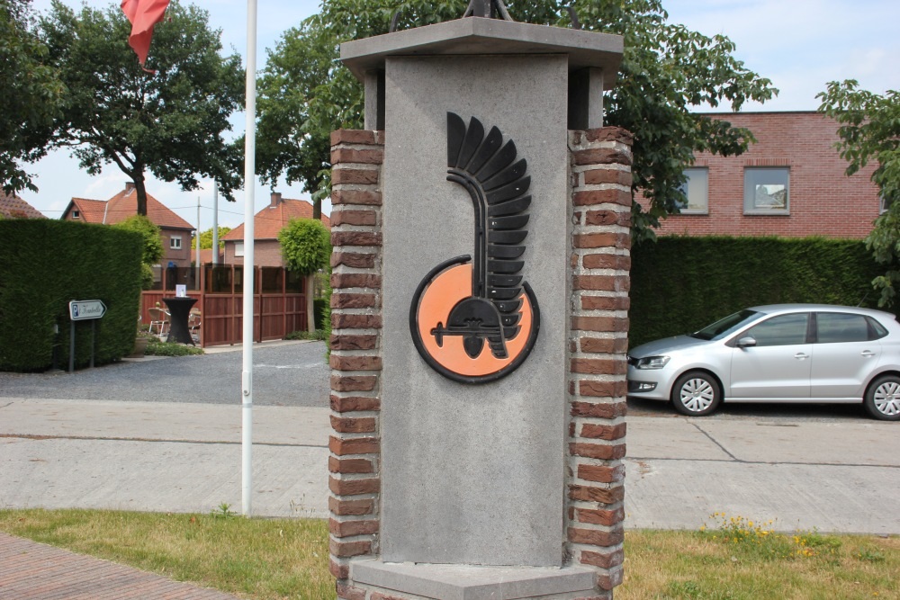 Monument 1ste Poolse Pantserdivisie Aalter #4