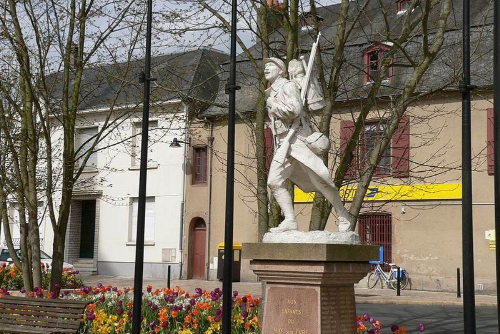 Oorlogsmonument Le May-sur-vre #1