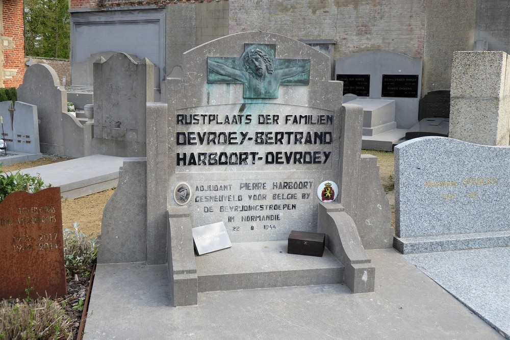 Belgische Oorlogsgraven Heverlee Abdij van het Park #4