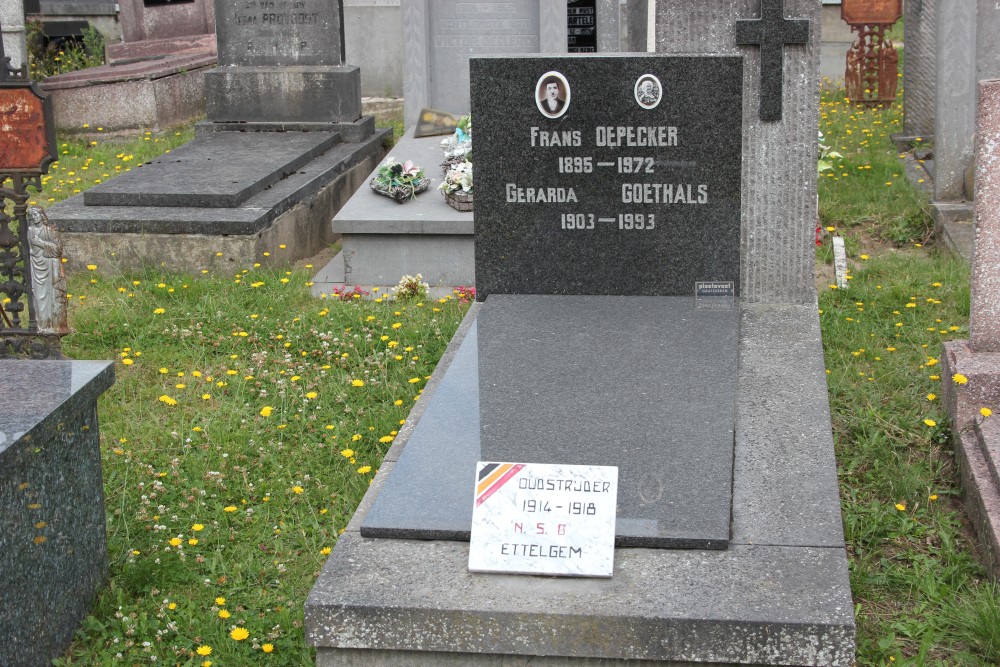 Belgian Graves Veterans Ettelgem #2