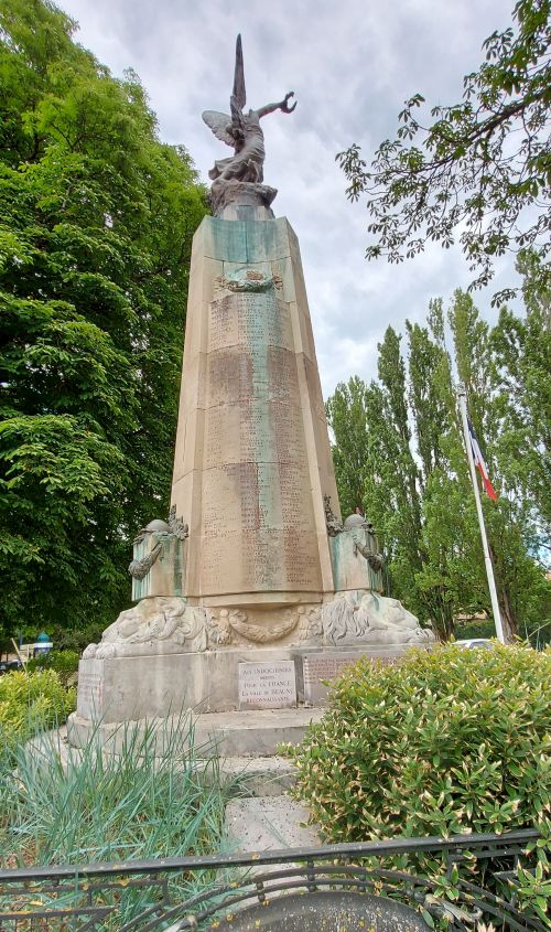 War Memorial Beaune #4