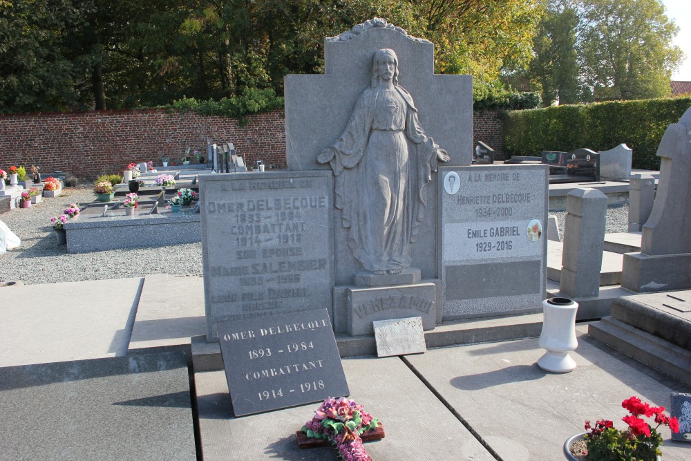 Belgian Graves Veterans Thoricourt #1