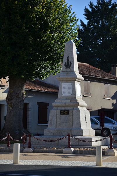 Oorlogsmonument Javerlhac-et-la-Chapelle-Saint-Robert