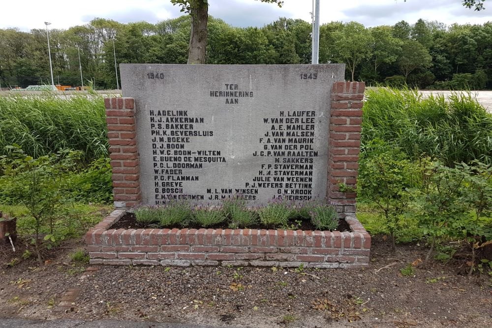 Monument War Casualties Sport Accomodation Kampong Utrecht #1