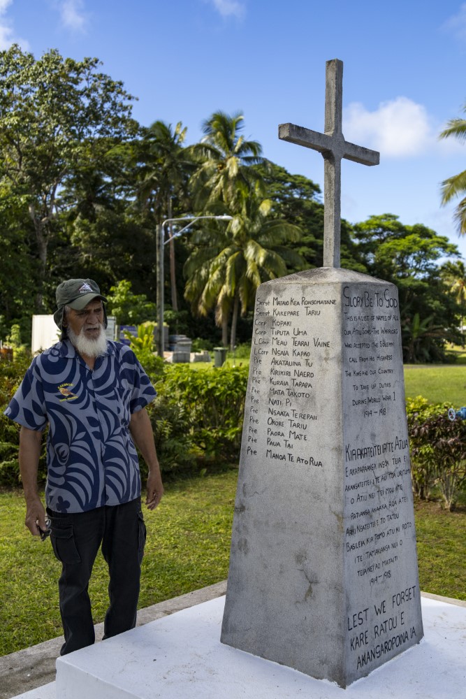 War Memorial Atiu #4