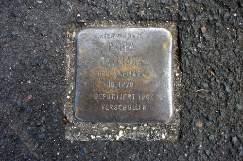 Stumbling Stone Denglerstraße 42 #1