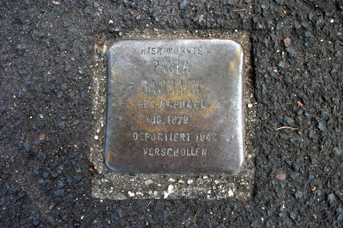 Stolperstein Denglerstrae 42 #1