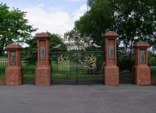 War Memorial Heath Hayes