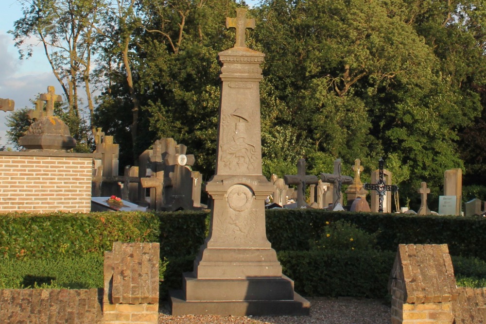 Oorlogsmonument Beveren-IJzer #2