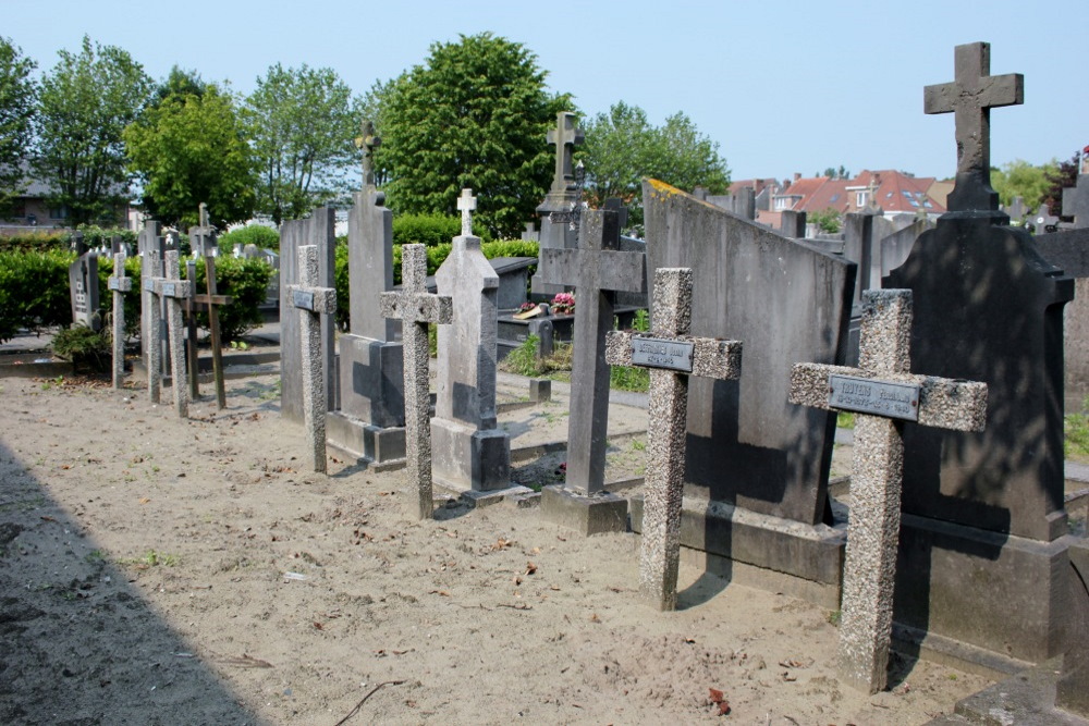 Belgische Oorlogsgraven  Adinkerke #3