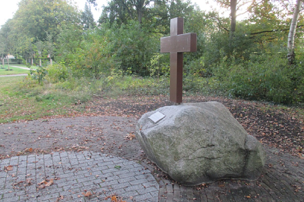 Oorlogsmonument Nieuw-Amsterdam #2