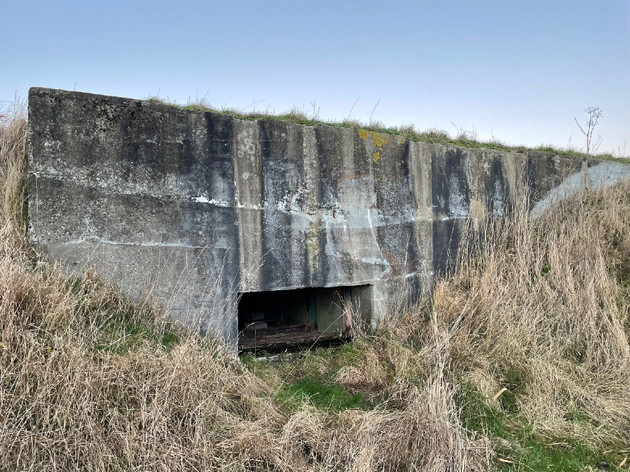 Dutch casemate Geniedijk Hoofddorp #2