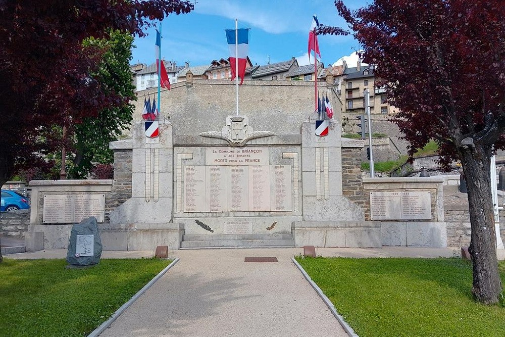 Monument Van De Gesneuvelden #1