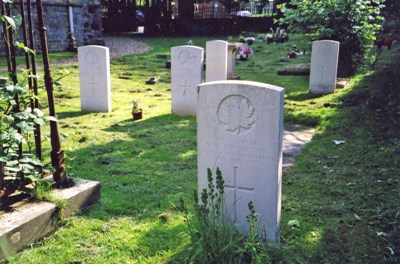 Commonwealth War Graves St. Nicholas Churchyard #1