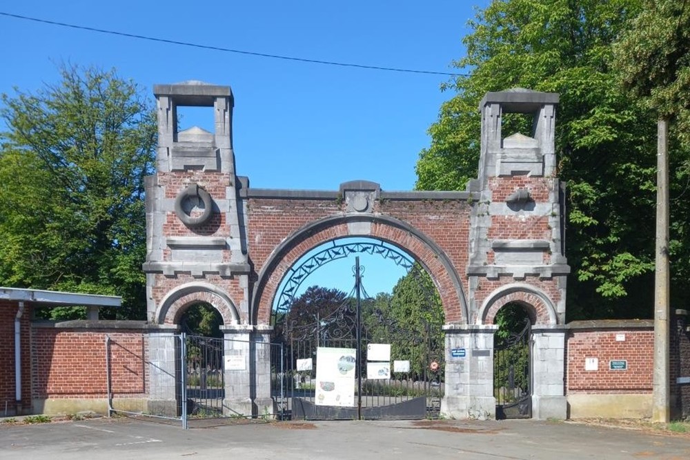 Oorlogsmonument Begraafplaats Marcinelle #3