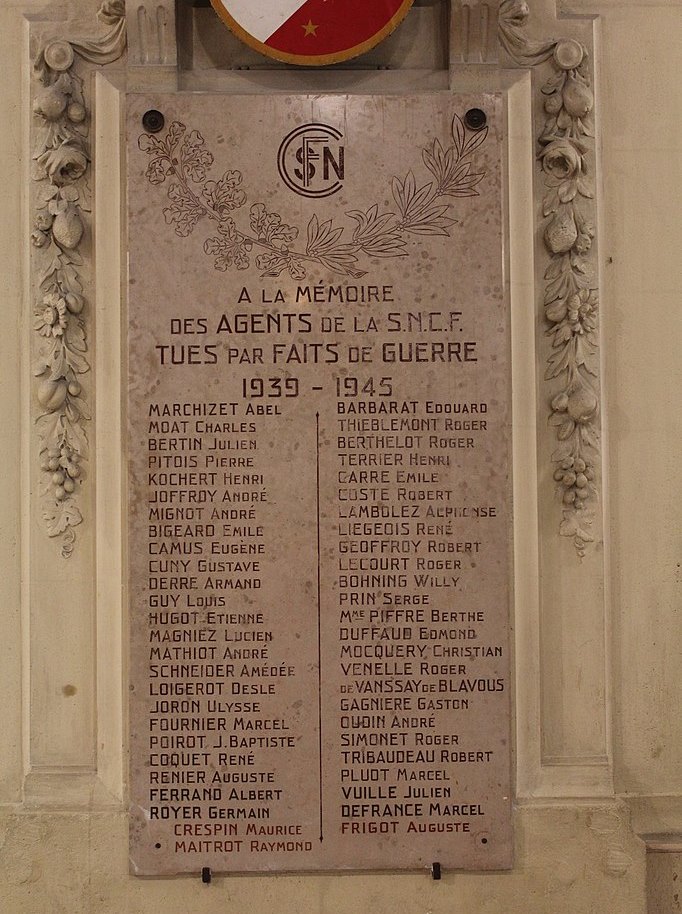 Memorial Railway Employees Troyes #1