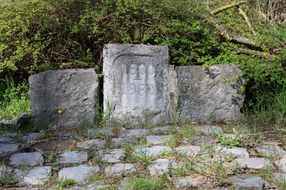 Memorial Stone Belgian Revolution Mlin