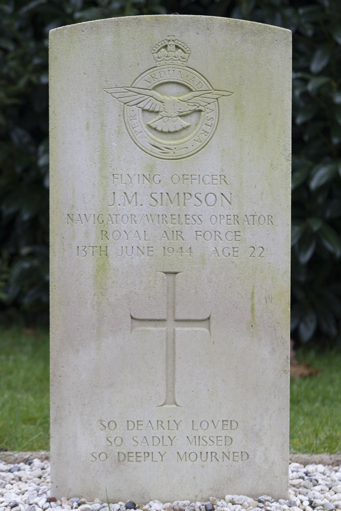 Commonwealth War Graves General Cemetery Brummen #3