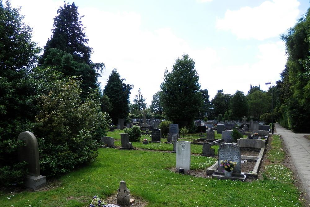 Commonwealth War Graves Norton Cemetery #1