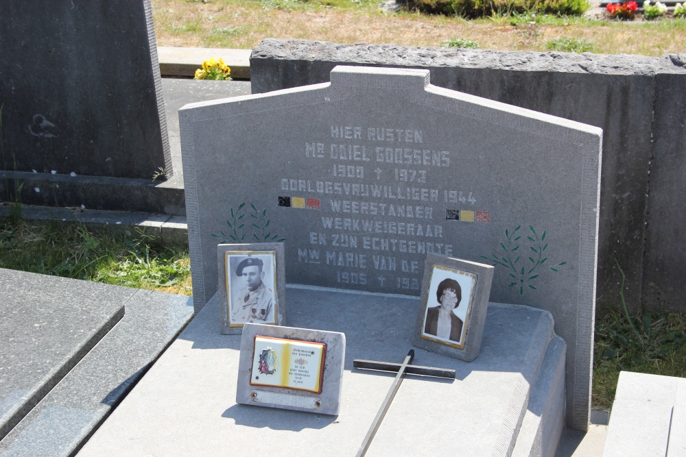 Belgian Graves Veterans Deinze #2