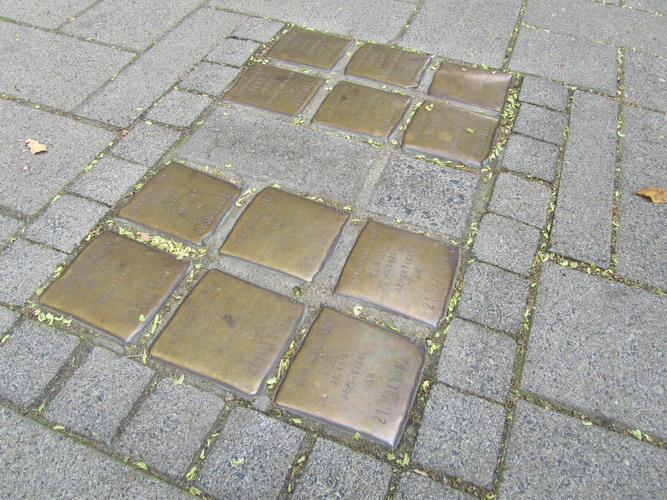 Stolpersteine Krnerstrae 28 #3