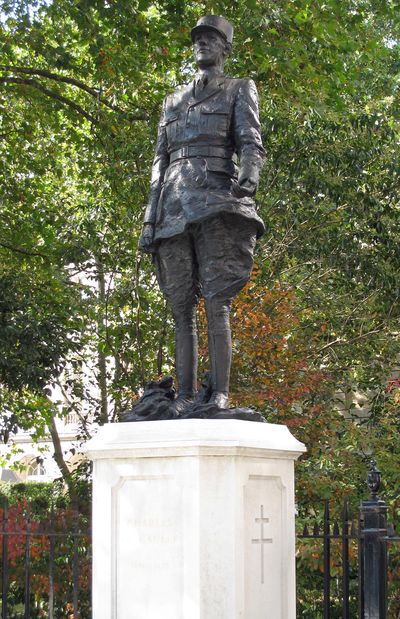 Statue Charles de Gaulle London #1