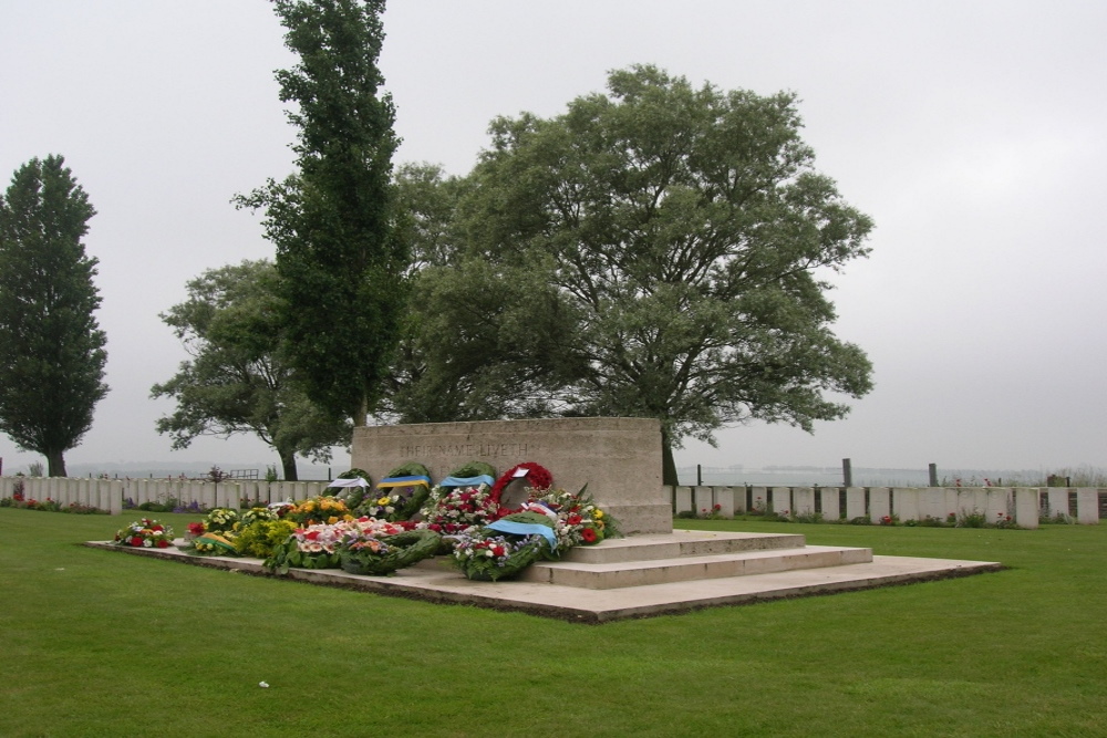 Commonwealth War Cemetery Messines Ridge