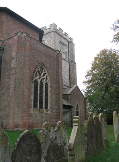 Oorlogsgraven van het Gemenebest St. Mary Churchyard #1