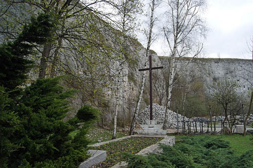 Mass Grave Victims National Socialism