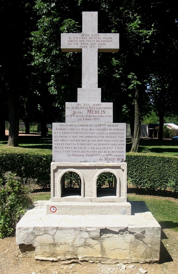 Memorial Lieutenant Henri Meblin & Gonzale Roger Henri Merlin
