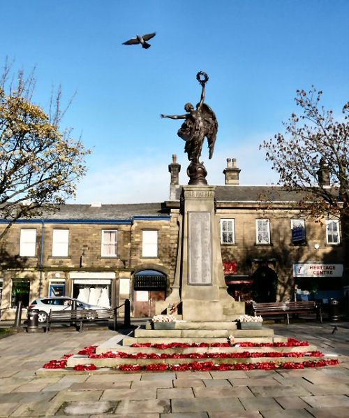 Oorlogsmonument Glossop #1